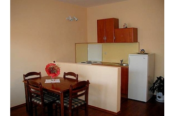 Chorvatsko Privát Okrug Donji, Exteriér